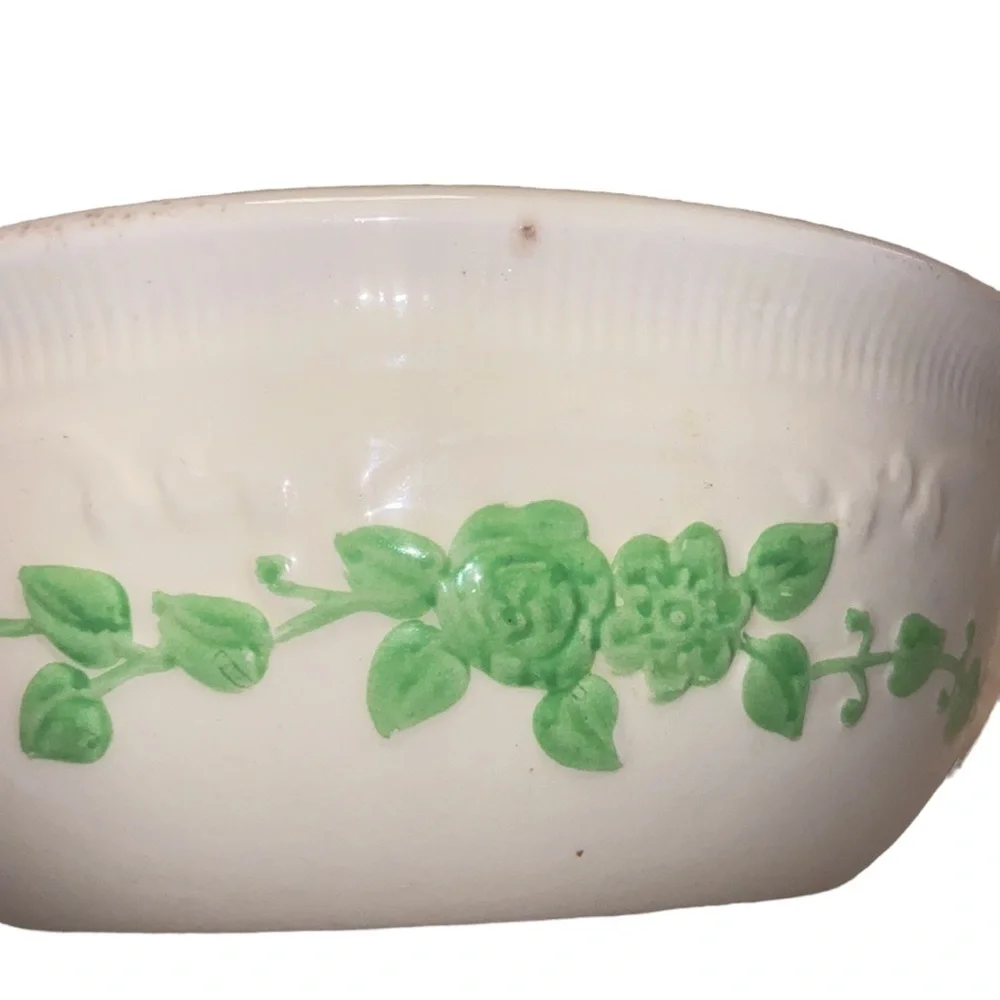 Vintage Oven Serve Made in the USA Ceramic Bowl Casserole Dish Green Floral